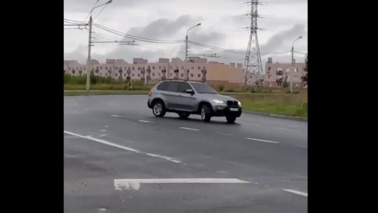 Gość który szybko zakończył kręcenie bączków swoim BMW