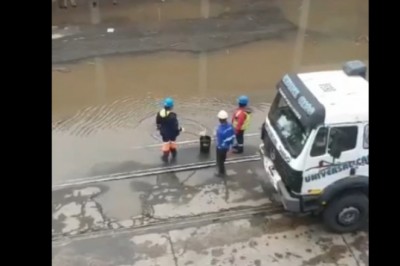 Kiedy masz płacone za godzinę więc nie ma co się spieszyć z robotą