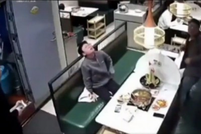 Kiedy jesz sobie spokojnie w restauracji, a tu nagle wpada taki gość