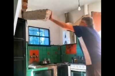 Stary sam chciał zrobić remont kuchni ale mu nie pykło