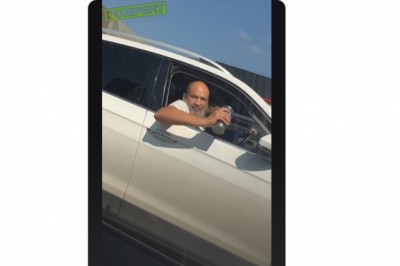 Momentalna karma dla typa który chciał oblać kawą autora nagrania