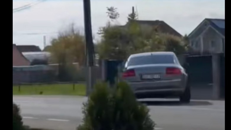 Skasował Audi A8 kilka minut po zakupie samochodu. Nie ogarnął mocy tuż za bramą