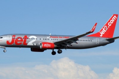 Bójka Brytyjczyków przerwała lot, dwóch pasażerów z dożywotnim zakazem latania. Nagranie z zajścia trafiło do sieci.