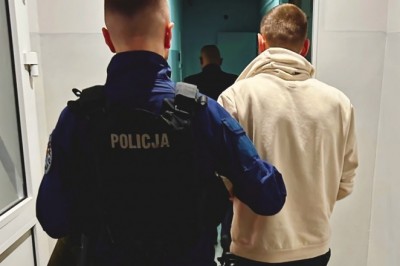 Facet zadzwonił na policję, by wyjaśnić, dlaczego jest na liście osób poszukiwanych. Skończyło się zatrzymaniem
