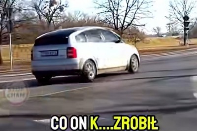 Mistrz kierownicy na rondzie. Ciężko ogarnąć jak on to wykombinował