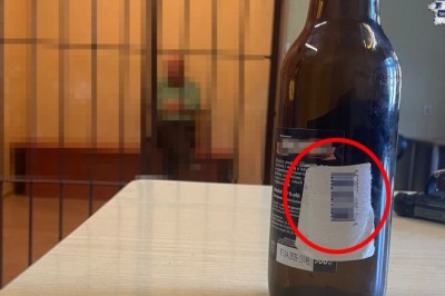 Chciał dorobić 50 groszy na zwrocie butelki. Skończyło się interwencją policji i poważnymi kłopotami