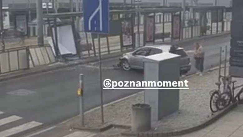 Nowe fakty po wypadku w Poznaniu. Kierowca miał zamienić się miejscami z pasażerką